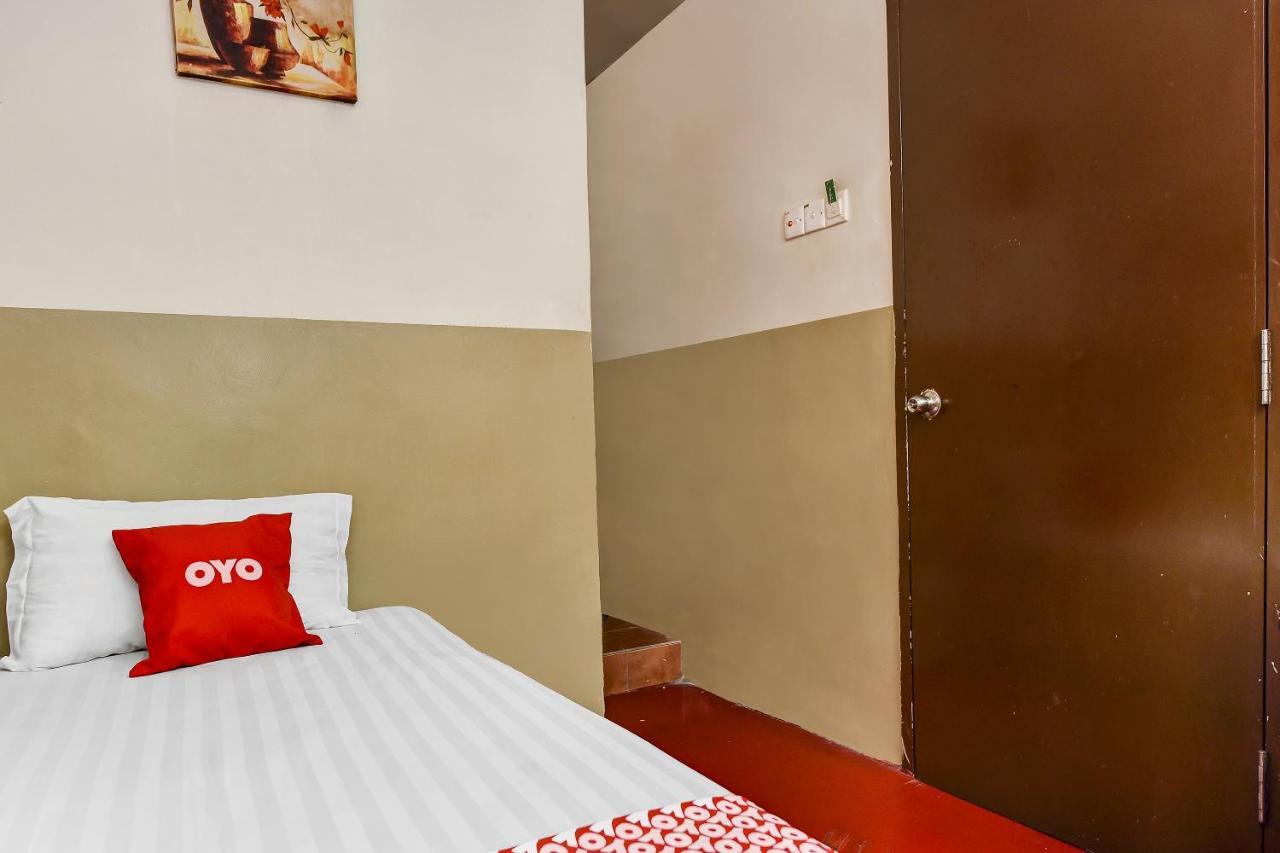 Hotel Bintang 까장 외부 사진