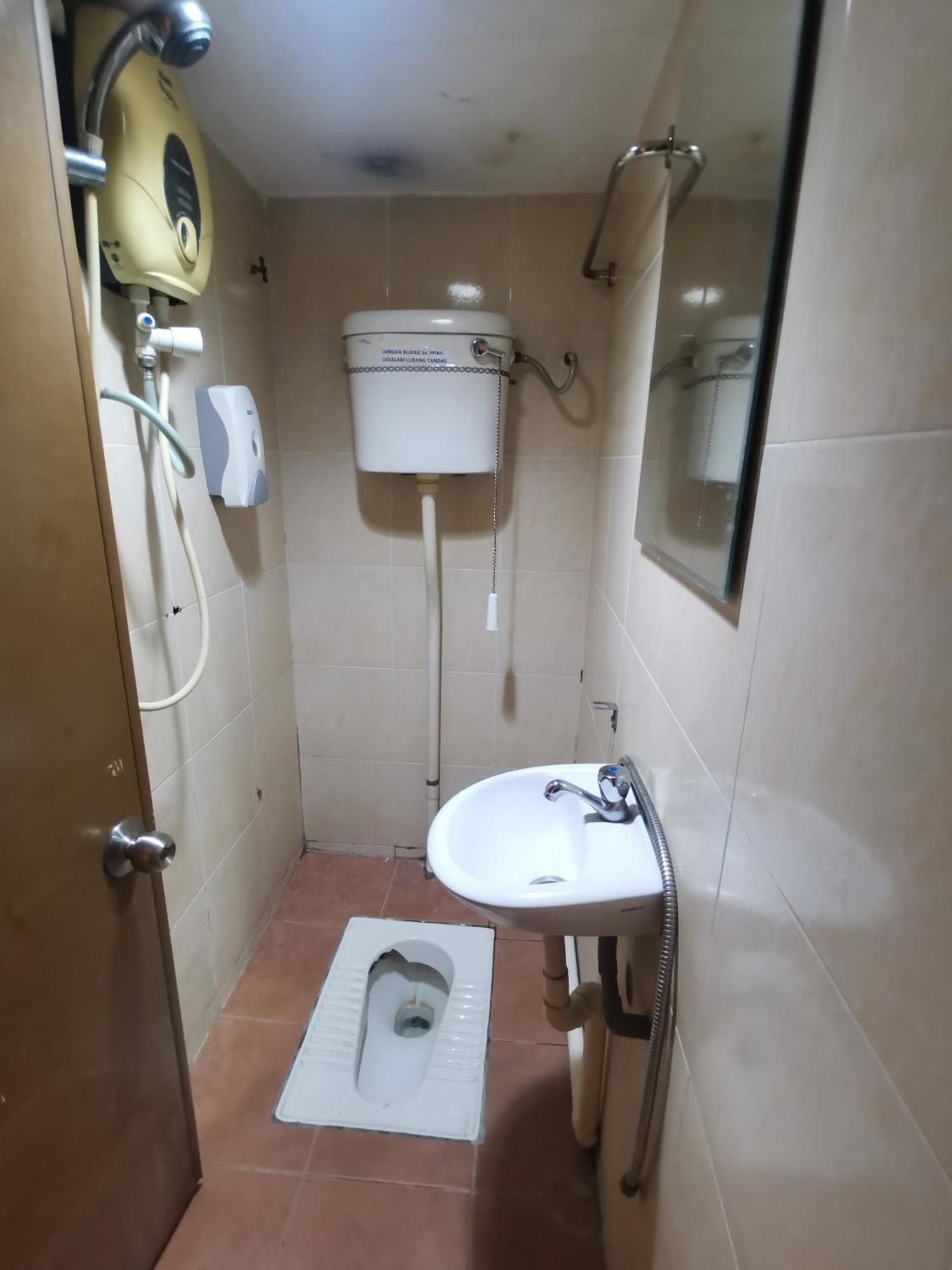 Hotel Bintang 까장 외부 사진